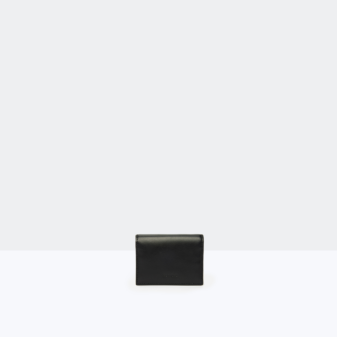 Кредитница Black