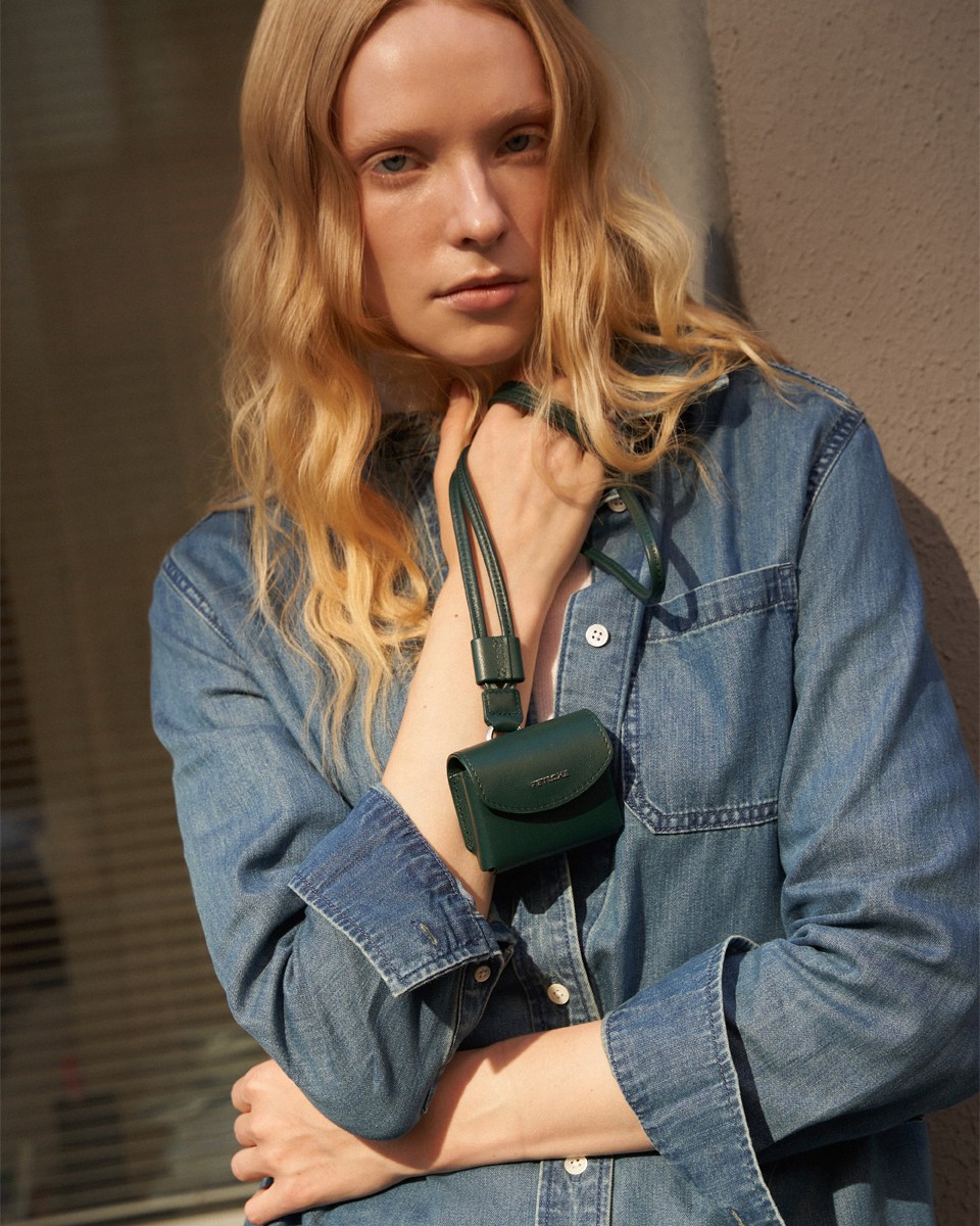 Футляр для наушников Moss