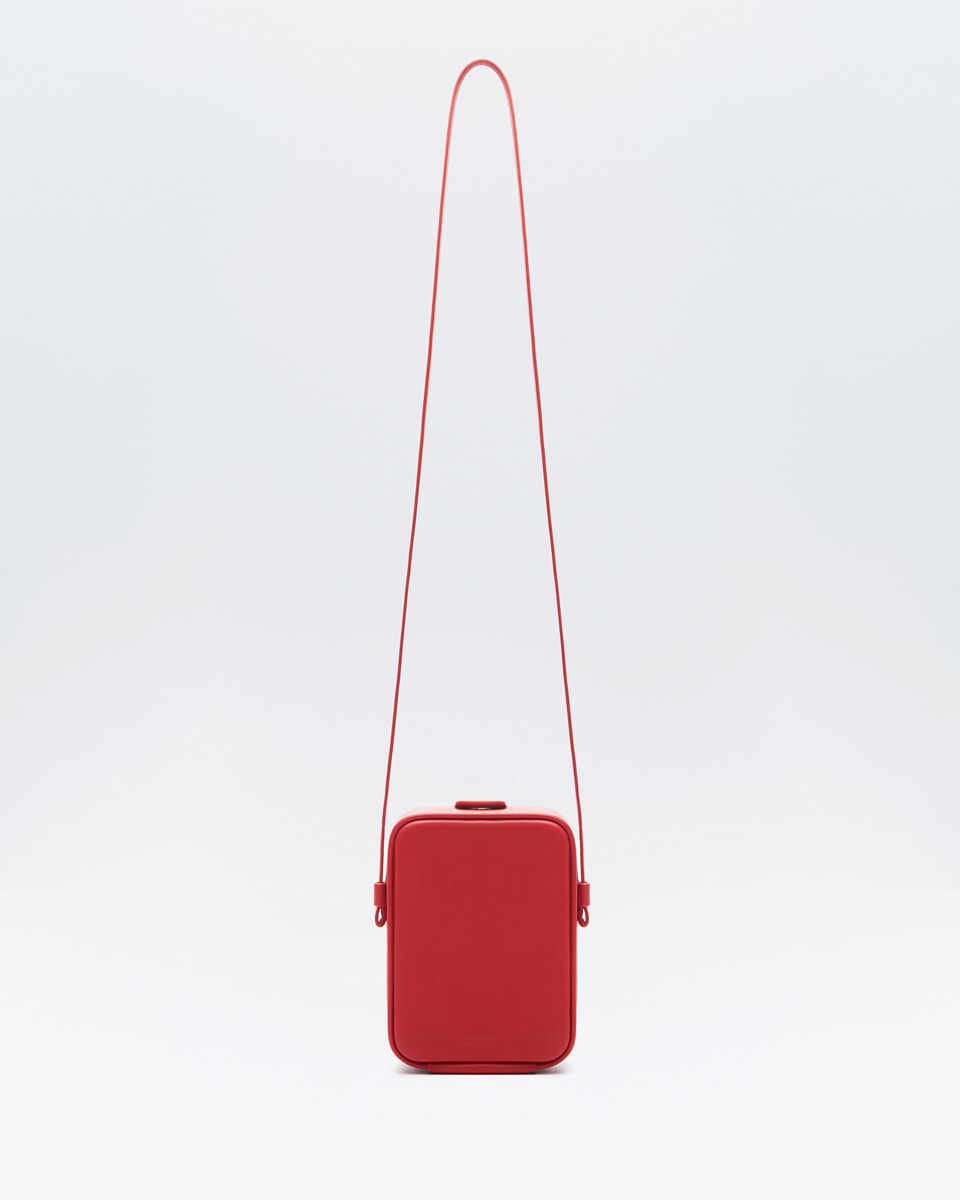 Красная сумка-куб мобильный от FETICHE S.034. Ruby Red - фото 4