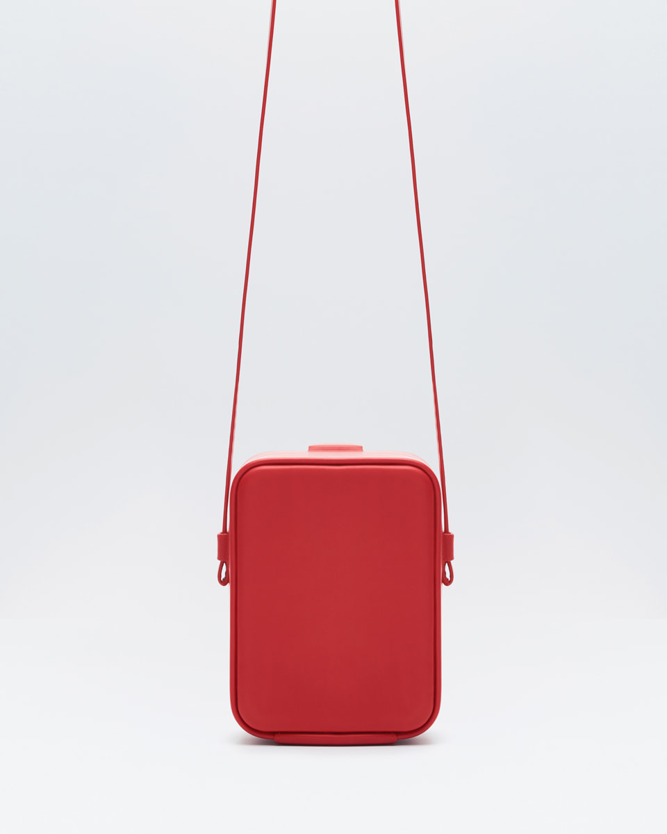 Красная сумка-куб мобильный от FETICHE S.034. Ruby Red - фото 8